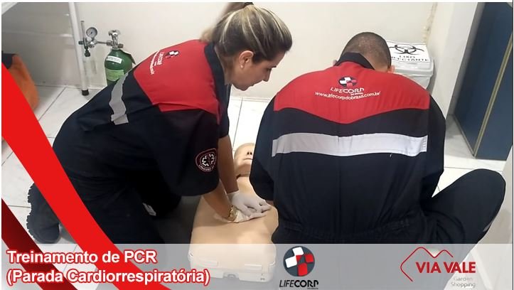 Life Corp realizando mais um treinamento de PCR (Parada Cardiorrespiratória) com sua equipe do Via Vale Garden Shopping Life - Life Corp realizando mais um treinamento de PCR (Parada Cardiorrespiratória) com sua equipe do Via Vale Garden Shopping